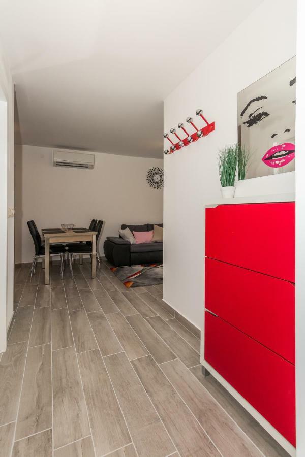 Апартаменты App Joly In Center Old Town Биоград-на-Мору Экстерьер фото