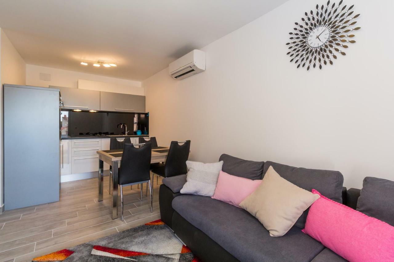 Апартаменты App Joly In Center Old Town Биоград-на-Мору Экстерьер фото